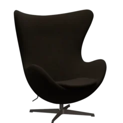 3316 Ægget loungestol, stel i brown bronze af Arne Jacobsen