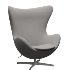 3316 Ægget loungestol, stel i silver grey af Arne Jacobsen