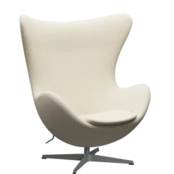 3316 Ægget loungestol, stel i silver grey af Arne Jacobsen
