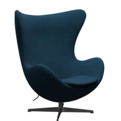 3316 Ægget loungestol, stel i sort af Arne Jacobsen