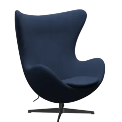 3316 Ægget loungestol, stel i sort af Arne Jacobsen
