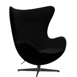 3316 Ægget loungestol, stel i sort af Arne Jacobsen