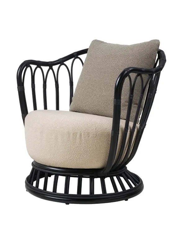 Grace Outdoor Lounge Chair fra GUBI