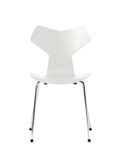 3130 Grand Prix stol i farvet ask af Arne Jacobsen