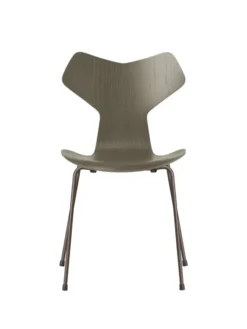 3130 Grand Prix stol i farvet ask af Arne Jacobsen