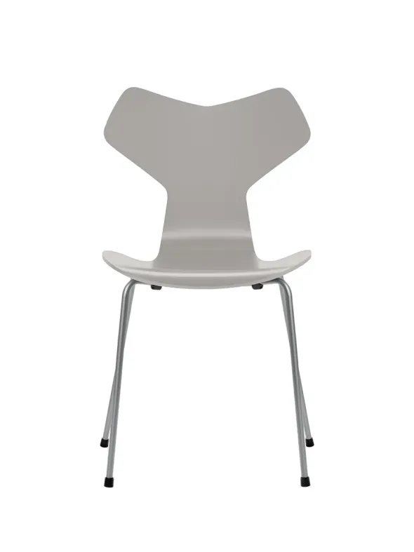 3130 Grand Prix stol lakeret af Arne Jacobsen