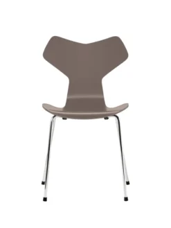 3130 Grand Prix stol lakeret af Arne Jacobsen