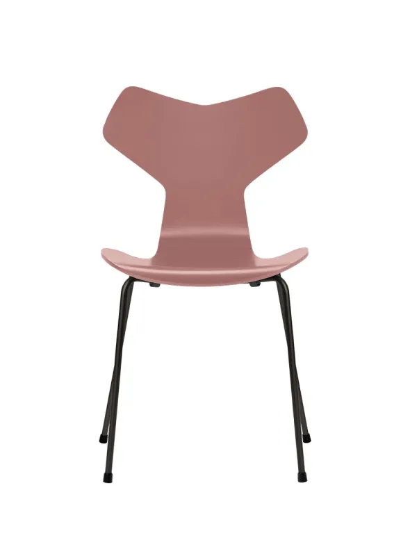 3130 Grand Prix stol lakeret af Arne Jacobsen