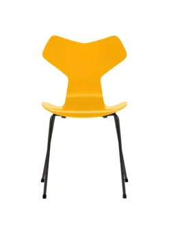 3130 Grand Prix stol lakeret af Arne Jacobsen
