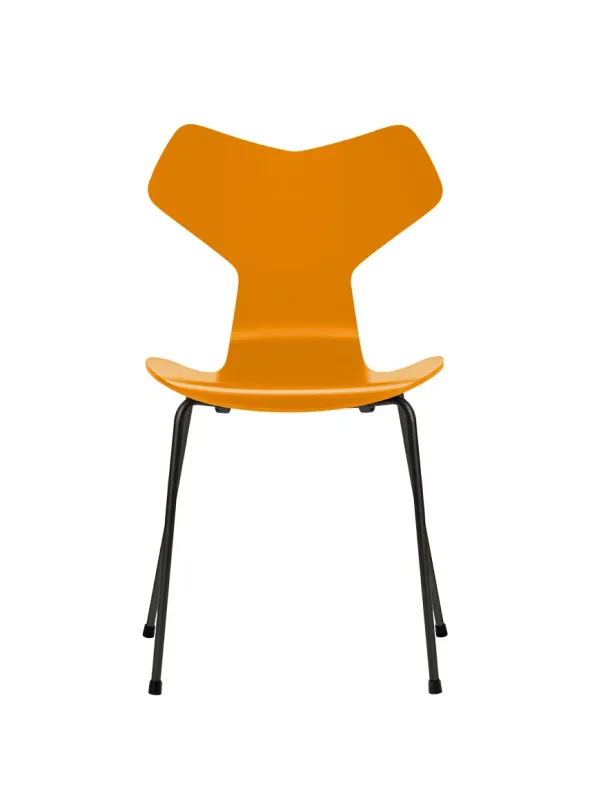 3130 Grand Prix stol lakeret af Arne Jacobsen