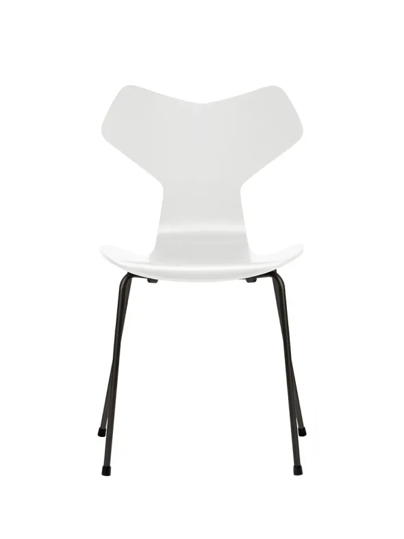 3130 Grand Prix stol lakeret af Arne Jacobsen