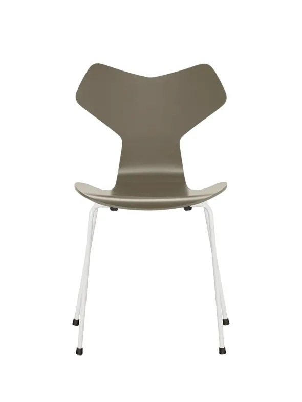 3130 Grand Prix stol lakeret af Arne Jacobsen