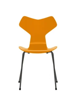 3130 Grand Prix stol lakeret af Arne Jacobsen