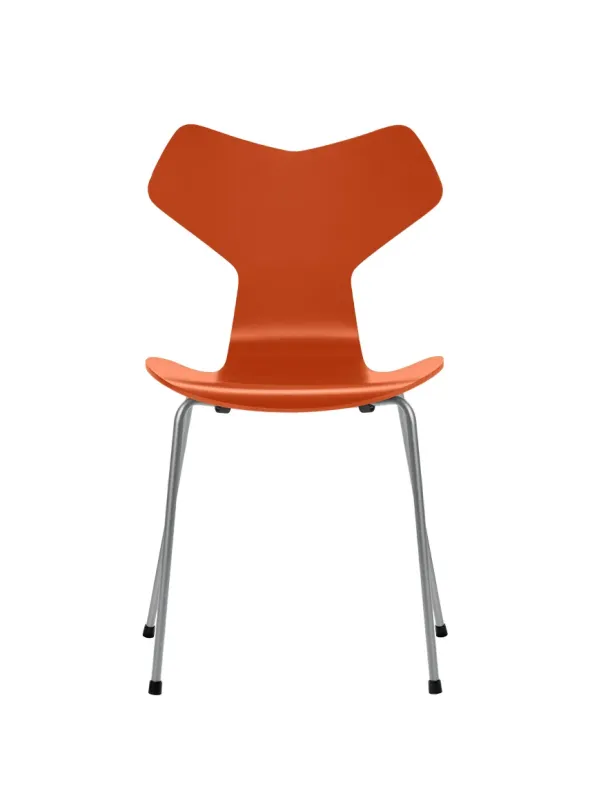 3130 Grand Prix stol lakeret af Arne Jacobsen