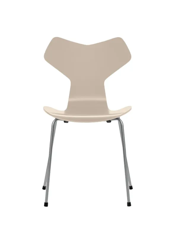 3130 Grand Prix stol lakeret af Arne Jacobsen