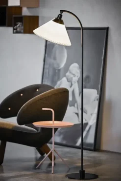 368 Gulvlampe fra Le Klint