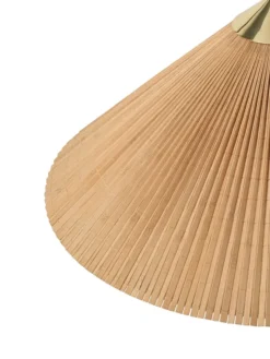 9602 Gulvlampe i Bambus fra GUBI