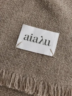 Haya Wool Throw, pure soil fra Aiayu