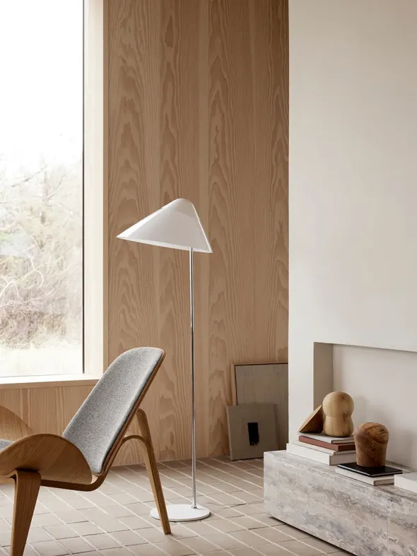 HJW03 Opala Gulvlampe af Hans J. Wegner