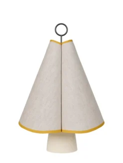 Hornbæk Portable Lampe fra GUBI