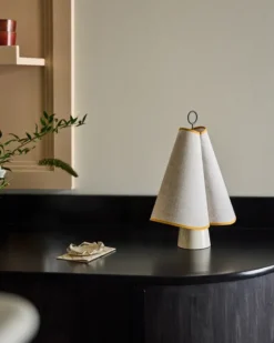 Hornbæk Portable Lampe fra GUBI