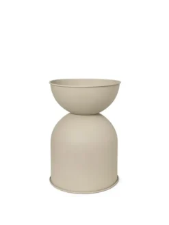 Hourglass Pot, cashmere fra Ferm Living