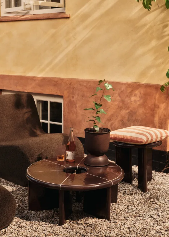 Hourglass Pot, rust fra Ferm Living