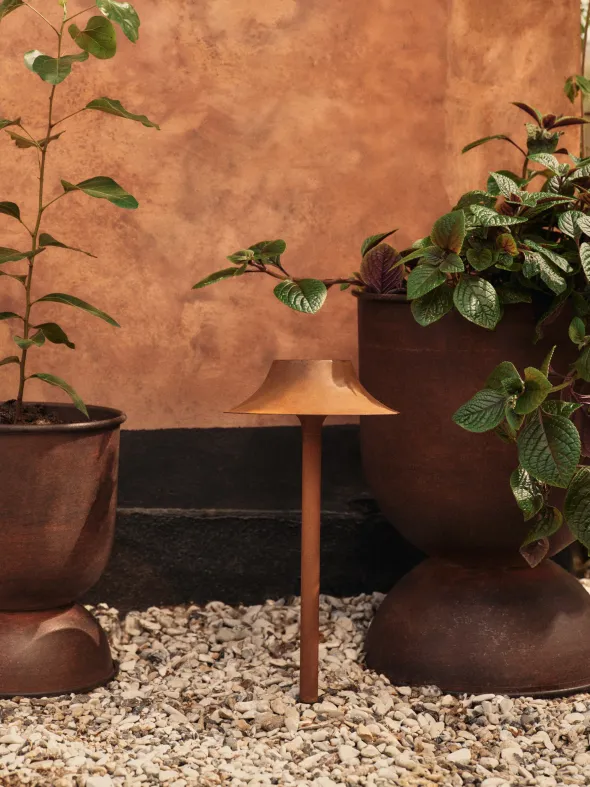 Hourglass Pot, rust fra Ferm Living