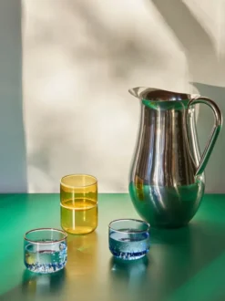 Indian Steel Pitcher, No. 2 fra Hay