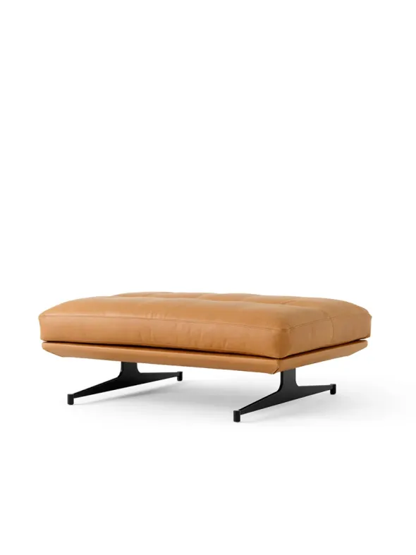 Inland AV32 Pouf fra &Tradition