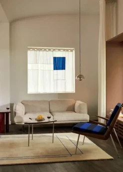 Inland AV22 sofa fra &Tradition