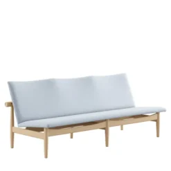Japan 3 pers. sofa, eg klar olie af Finn Juhl