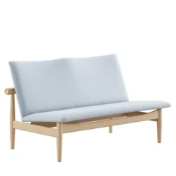 Japan 2 pers. sofa, eg klar olie af Finn Juhl