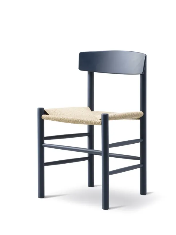 J39 Folkestolen, indigo blue af Børge Mogensen