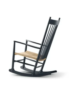 J16 Gyngestol af Hans J. Wegner