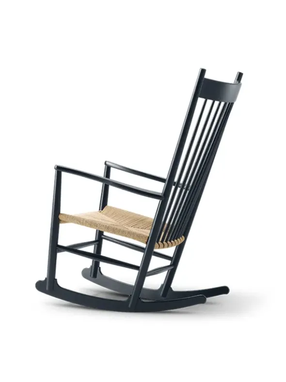 J16 Gyngestol af Hans J. Wegner