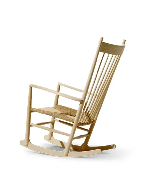 J16 Gyngestol af Hans J. Wegner