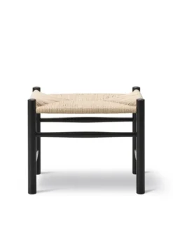 J16 Skammel af Hans J. Wegner