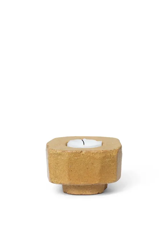Kurinu Candle Holder fra Ferm Living