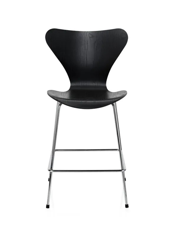 3187 Lav Barstol af Arne Jacobsen