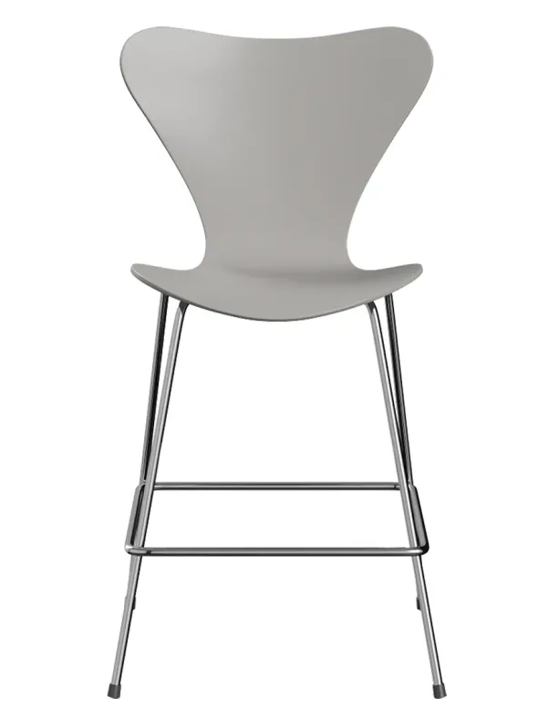 3187 Lav Barstol af Arne Jacobsen