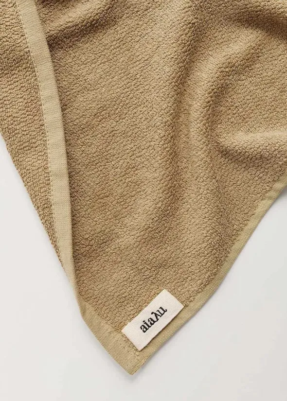Linen Hand Towel, 50 x 90 cm fra Aiayu