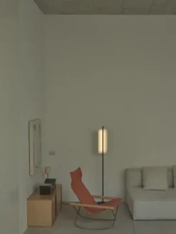 Lámina 45 Gulvlampe fra Santa and Cole