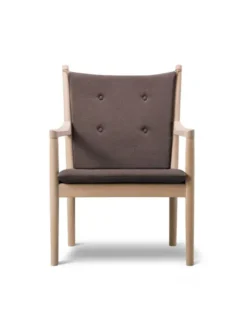 1788 Lænestol af Hans J. Wegner