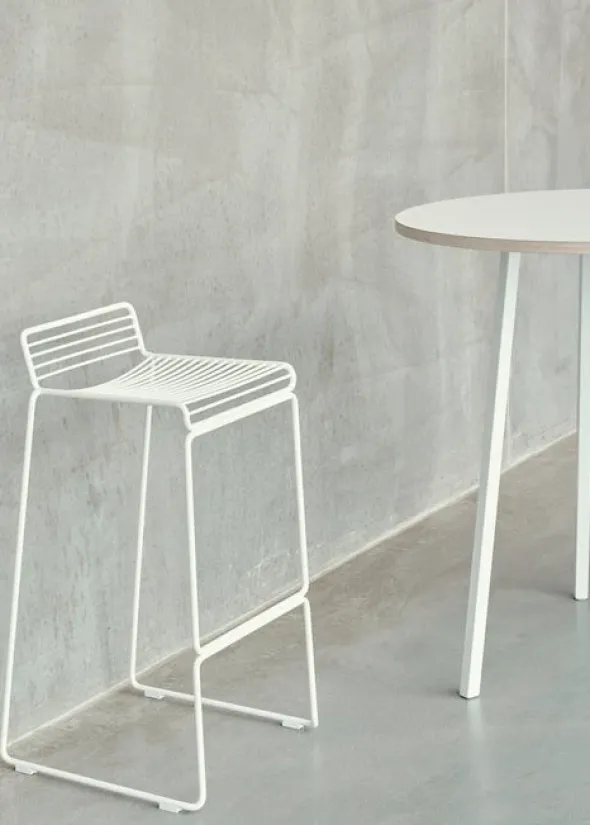 Loop Stand Round High Table, Ø90 fra Hay