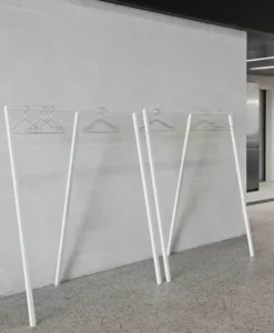 Loop Stand Wardrobe fra Hay