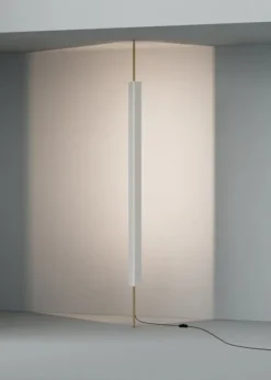 LT8 Gulvlampe fra Astep