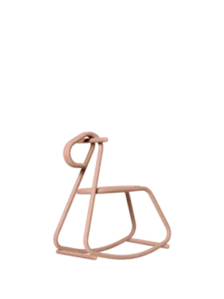 Lussi Rocking Horse – skulpturel gyngehest fra Ferm Living