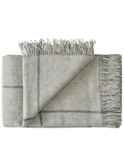 Mandø Plaid, light grey fra Silkeborg Uldspinderi
