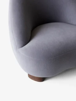 Margas LC1 loungestol fra &Tradition
